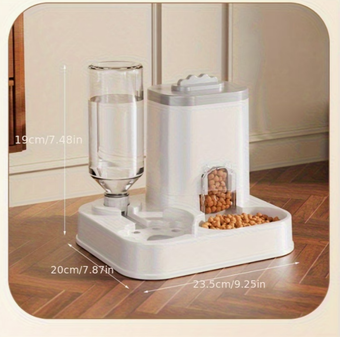 PawWorld Feeder dimensions - 19cm x 20cm x 23.5cm